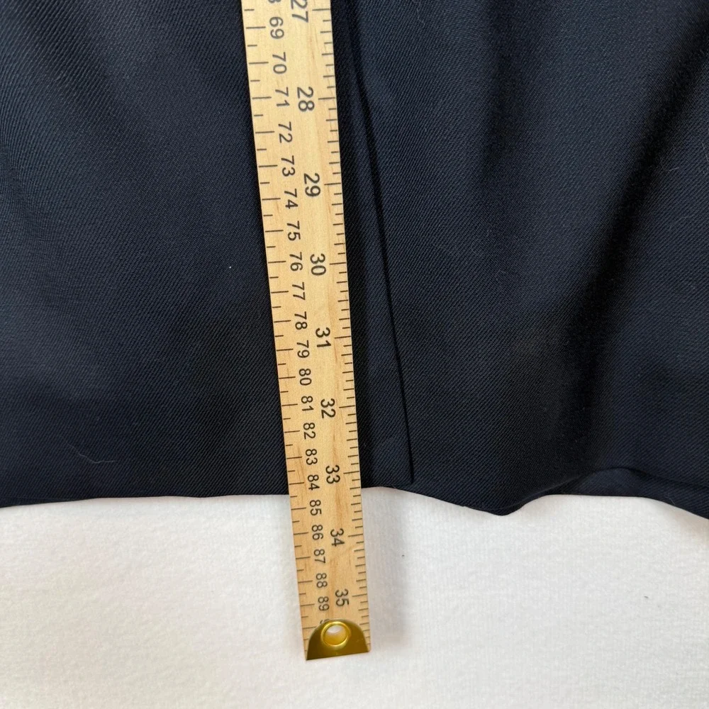 L.L. Bean Men Navy Blue Two Button Wool Blazer Sport Coat Jacket Size L 26x33.5